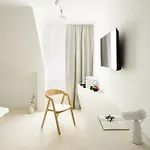 Hotel Hello - Free Parking And Pet Friendly 3*