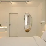 Hello - Free Parking And Pet Friendly Hotel