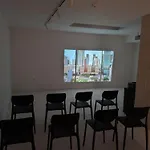 Hotel Hello - Free Parking And Pet Friendly Płowdiw
