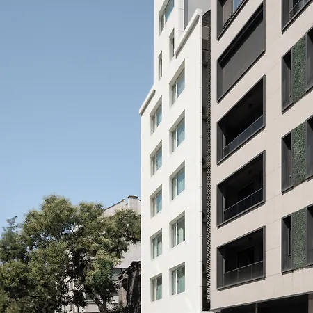 Hello - Free Parking And Pet Friendly 3*