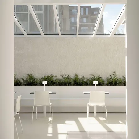 Ξενοδοχείο Hello - Free Parking And Pet Friendly 3*