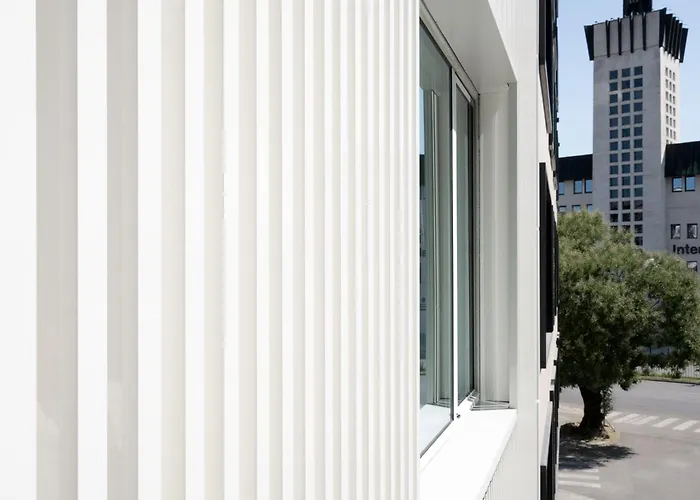 Hotel Hello - Free Parking And Pet Friendly