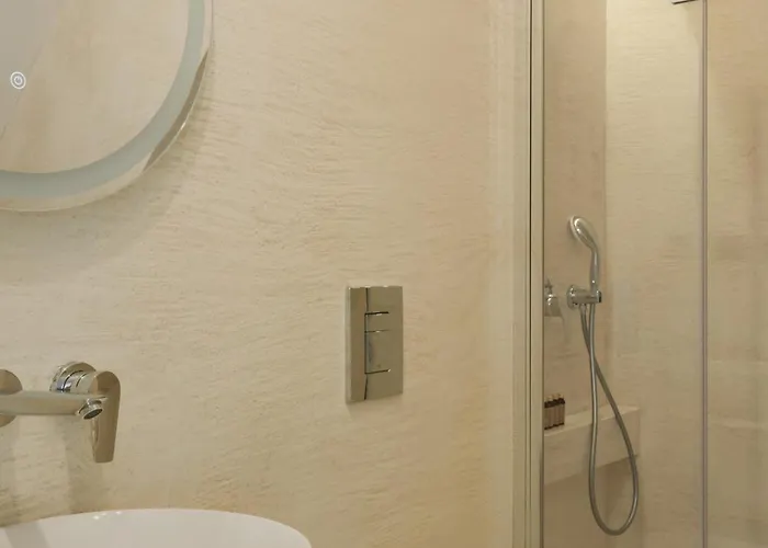 Hello - Free Parking And Pet Friendly