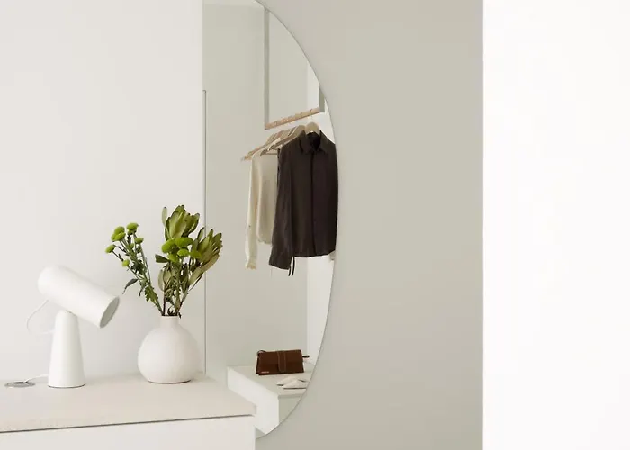 Hotel Hello - Free Parking And Pet Friendly