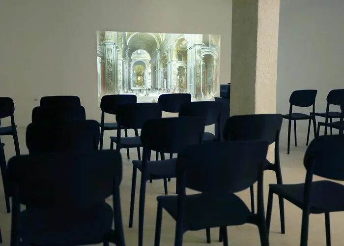 Hello - Free Parking And Pet Friendly Hotel